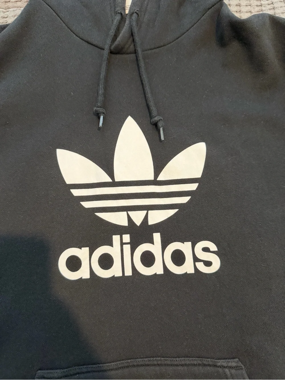 adidas Men’s Solid Black Trefoil Logo Pullover Hoodie Long Sleeve Pockets XL